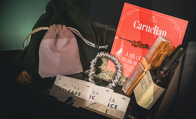 Luune Gift Box